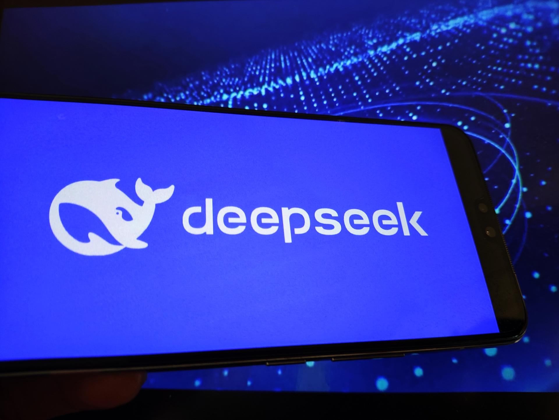 DeepSeek để mở các phần mã nguồn của mã dịch vụ trực tuyến